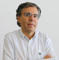 Dr. Carlos Conca R.